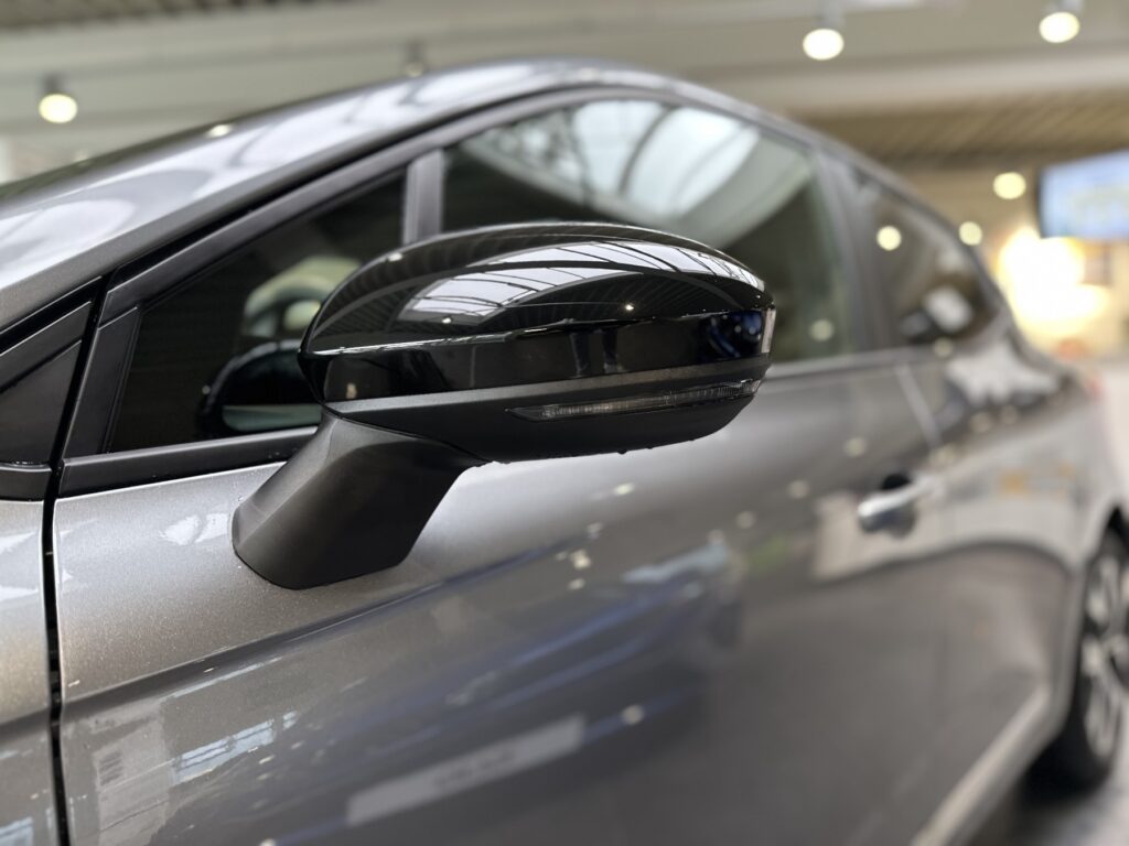 Renault Clio Exposé-Bild 21