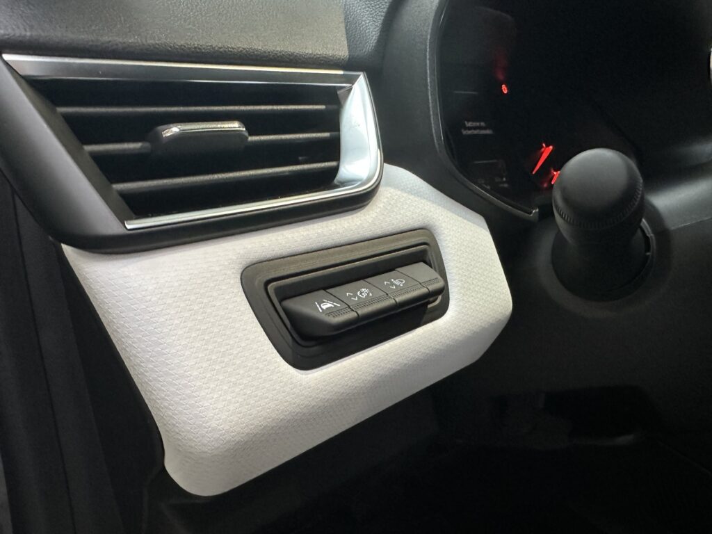 Renault Clio Exposé-Bild 31