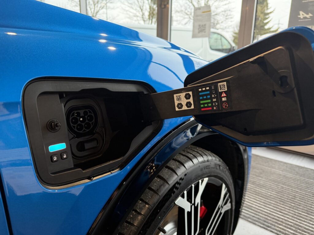 Alpine A390 Exposé-Bild 7