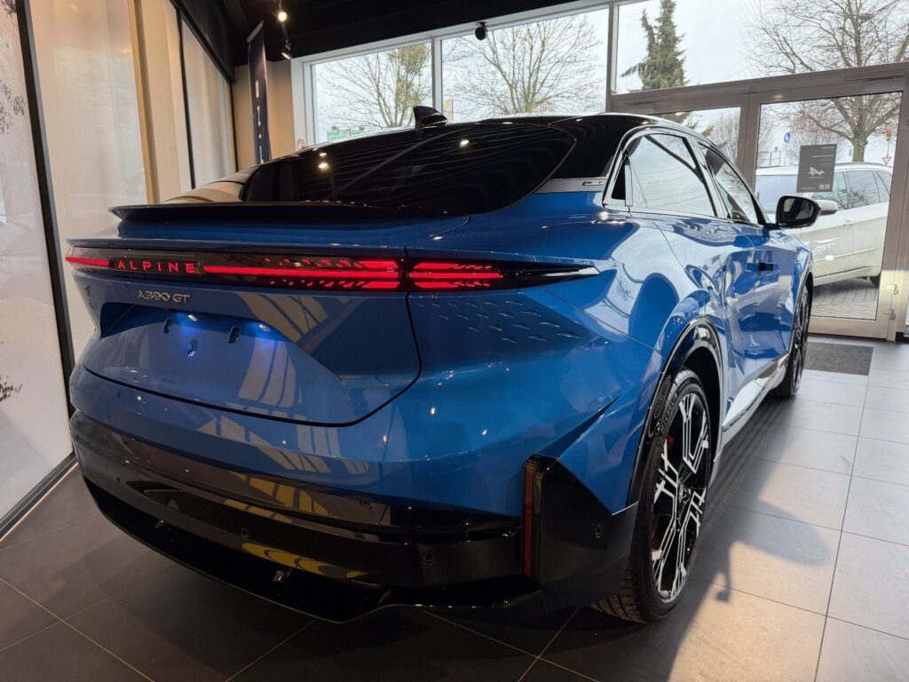 Alpine A390 Exposé-Bild 9