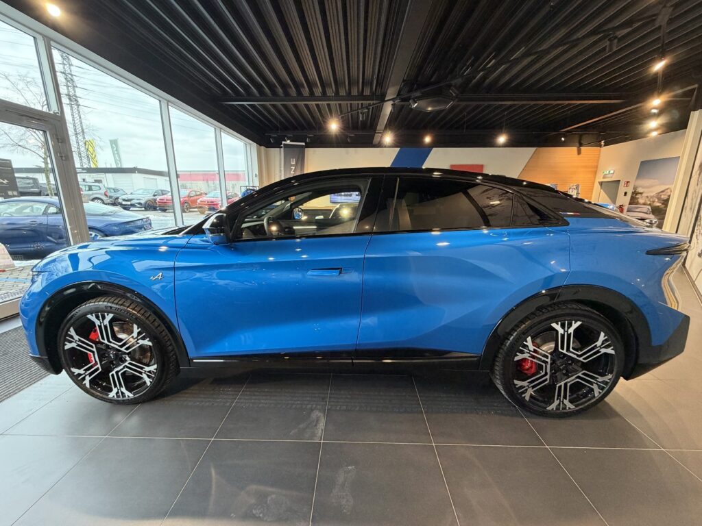 Alpine A390 Exposé-Bild 13