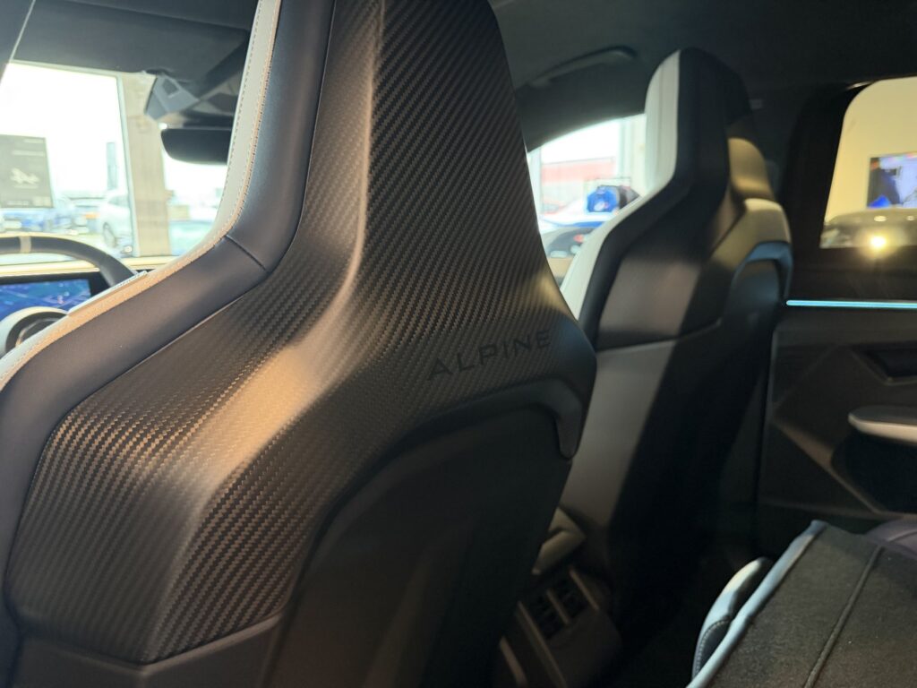 Alpine A390 Exposé-Bild 33