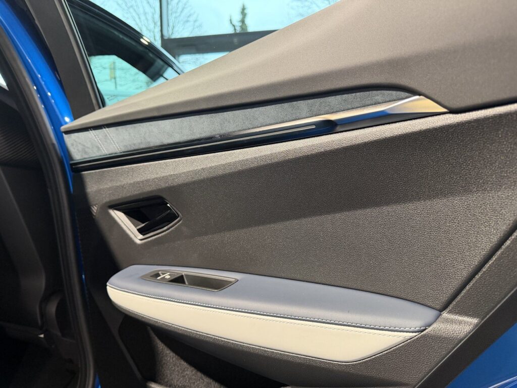 Alpine A390 Exposé-Bild 43