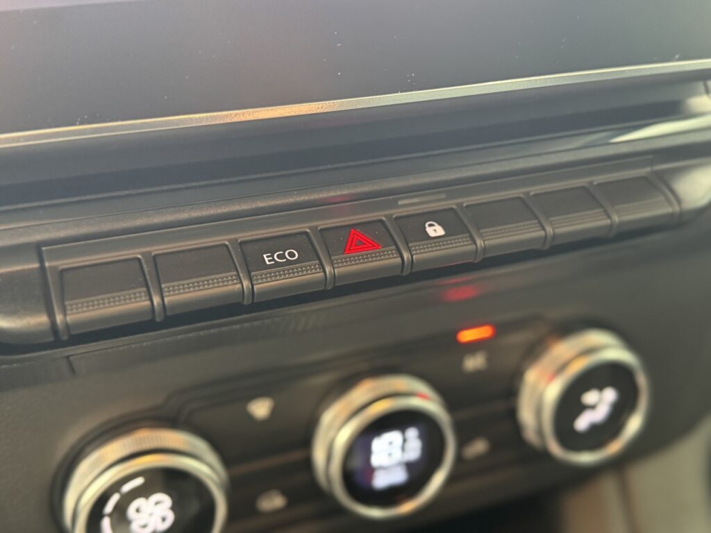 Renault Kangoo E-TECH Exposé-Bild 14