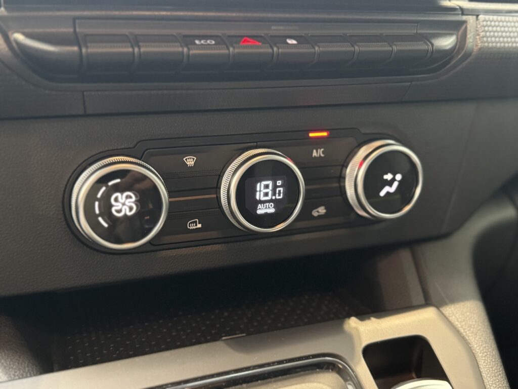 Renault Kangoo E-TECH Exposé-Bild 15