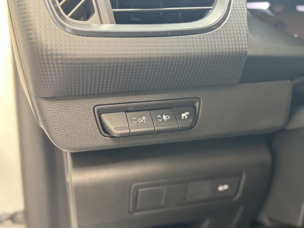 Renault Kangoo E-TECH Exposé-Bild 30