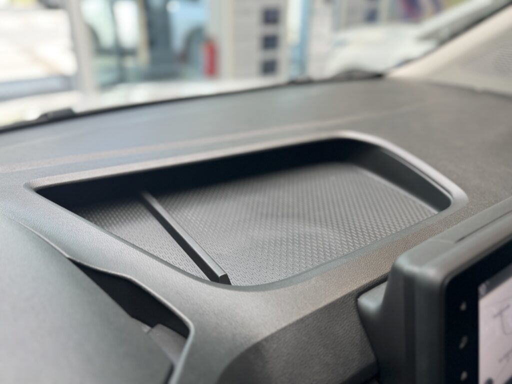 Renault Kangoo E-TECH Exposé-Bild 33