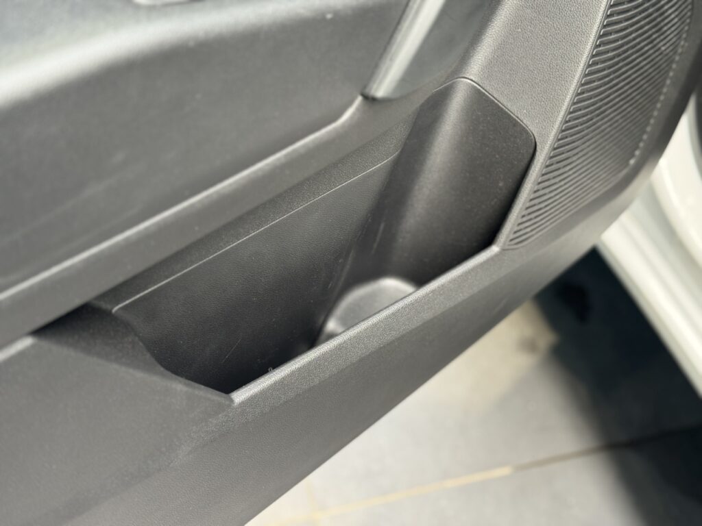 Renault Kangoo E-TECH Exposé-Bild 37