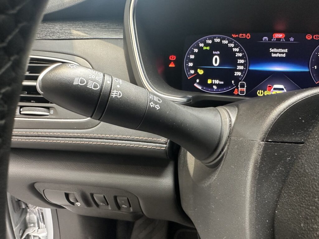 Renault Talisman Exposé-Bild 43