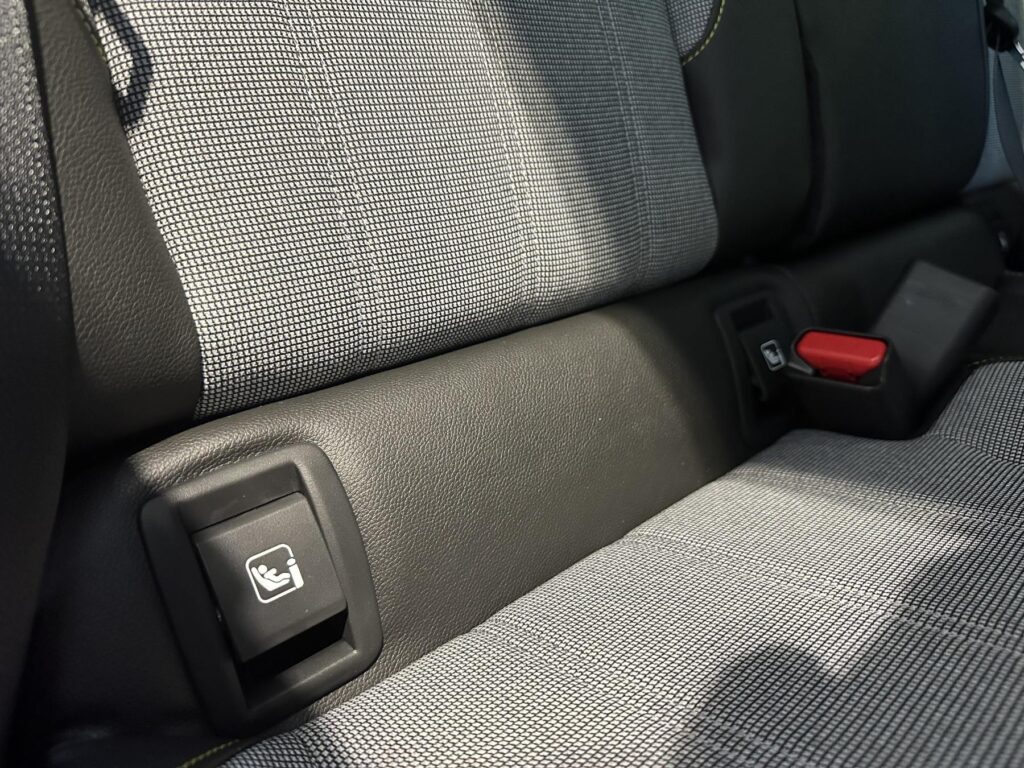 Renault Megane E-TECH Exposé-Bild 16