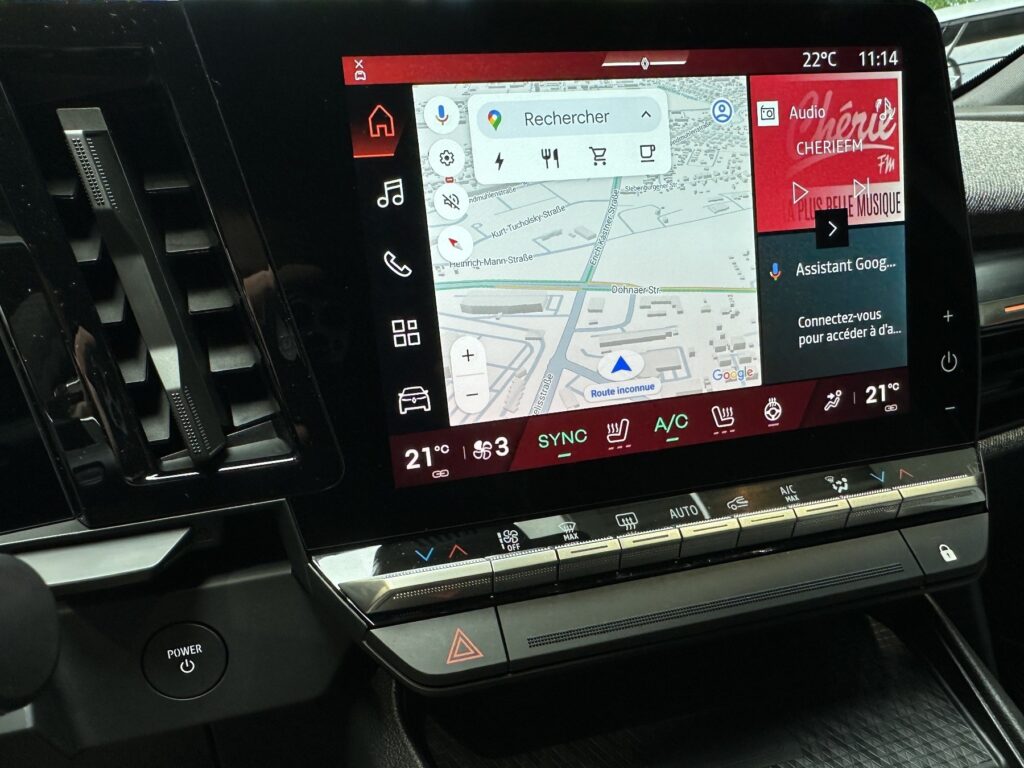 Renault Megane E-TECH Exposé-Bild 41