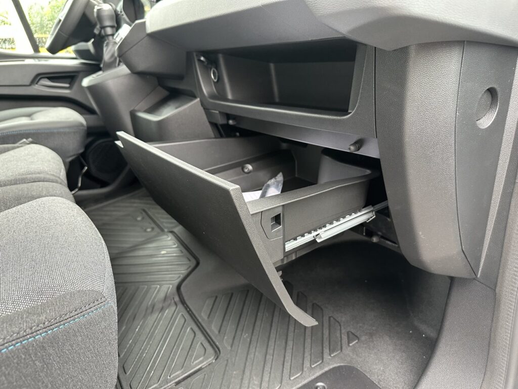 Renault Master Exposé-Bild 13