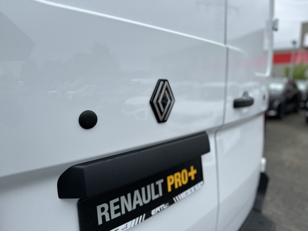 Renault Master Exposé-Bild 21