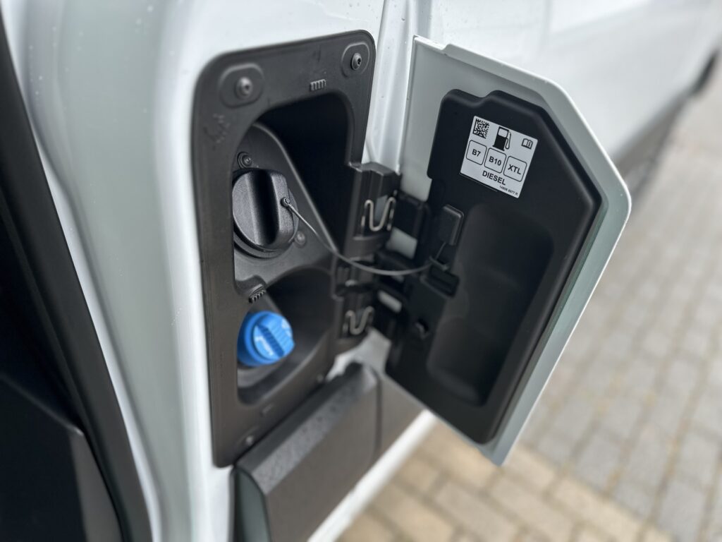 Renault Master Exposé-Bild 33