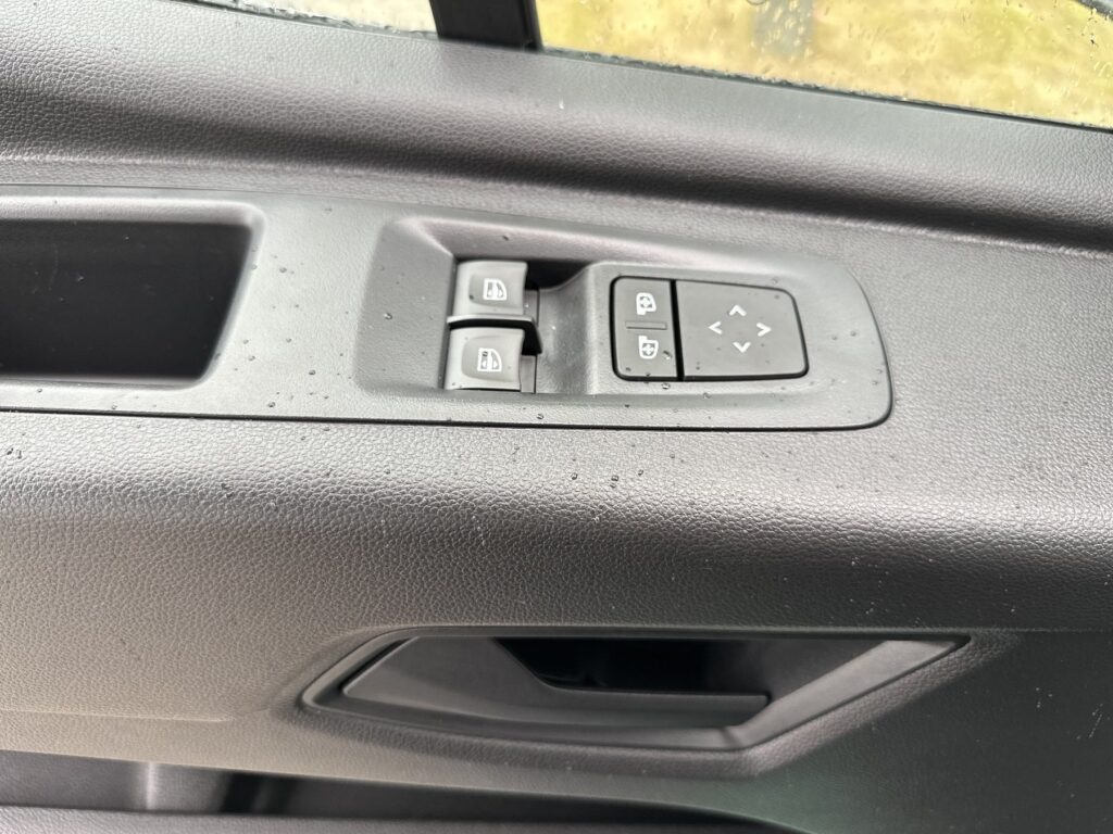 Renault Master Exposé-Bild 35