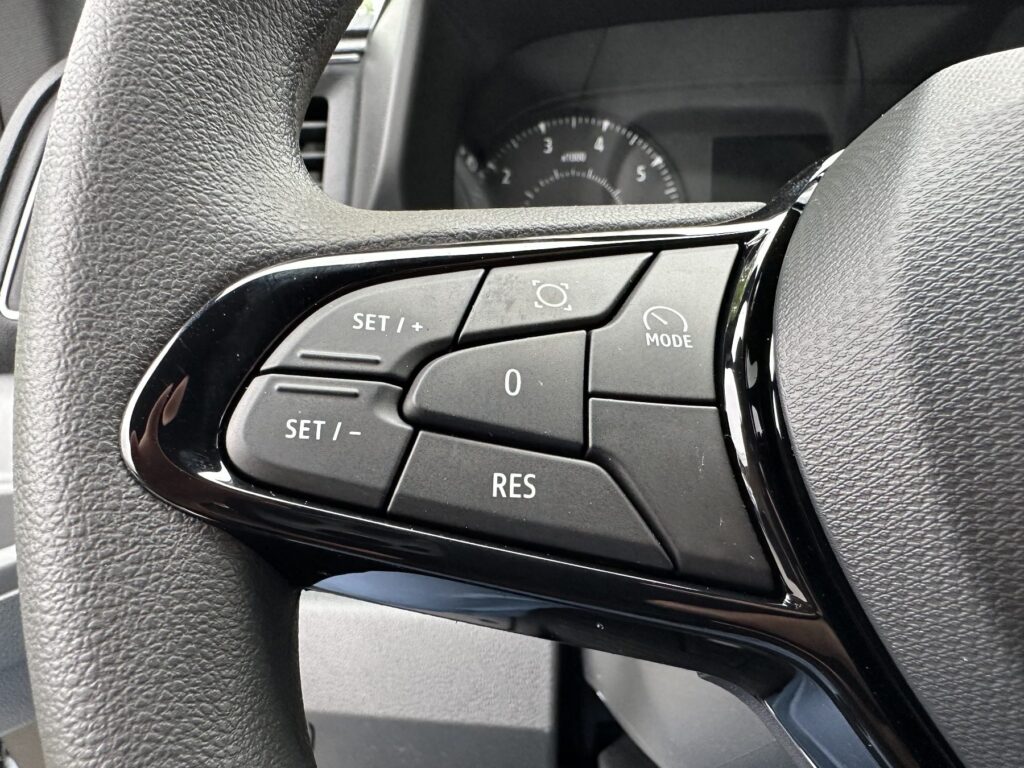 Renault Master Exposé-Bild 40