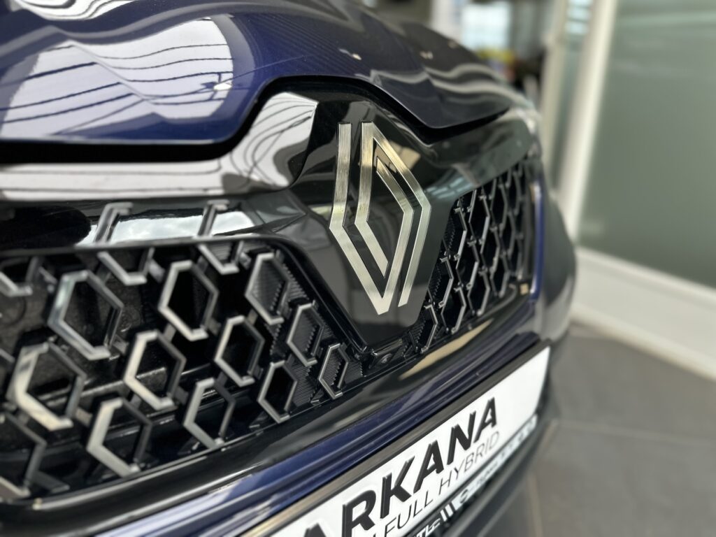Renault Arkana Exposé-Bild 6