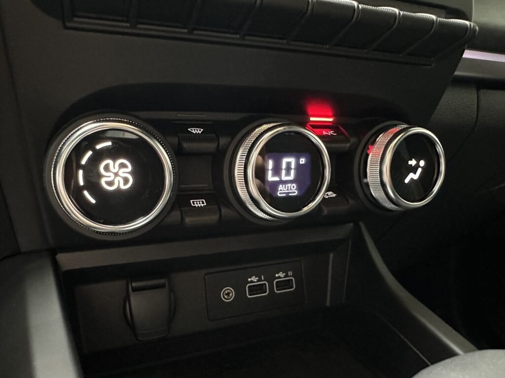 Renault Arkana Exposé-Bild 47