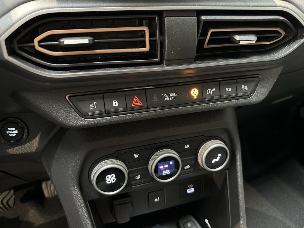 Dacia Jogger Exposé-Bild 46