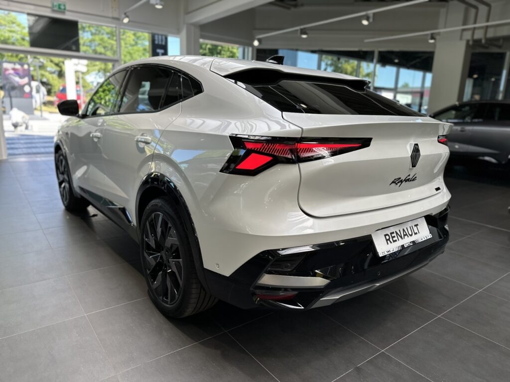 Renault Rafale Exposé-Bild 26