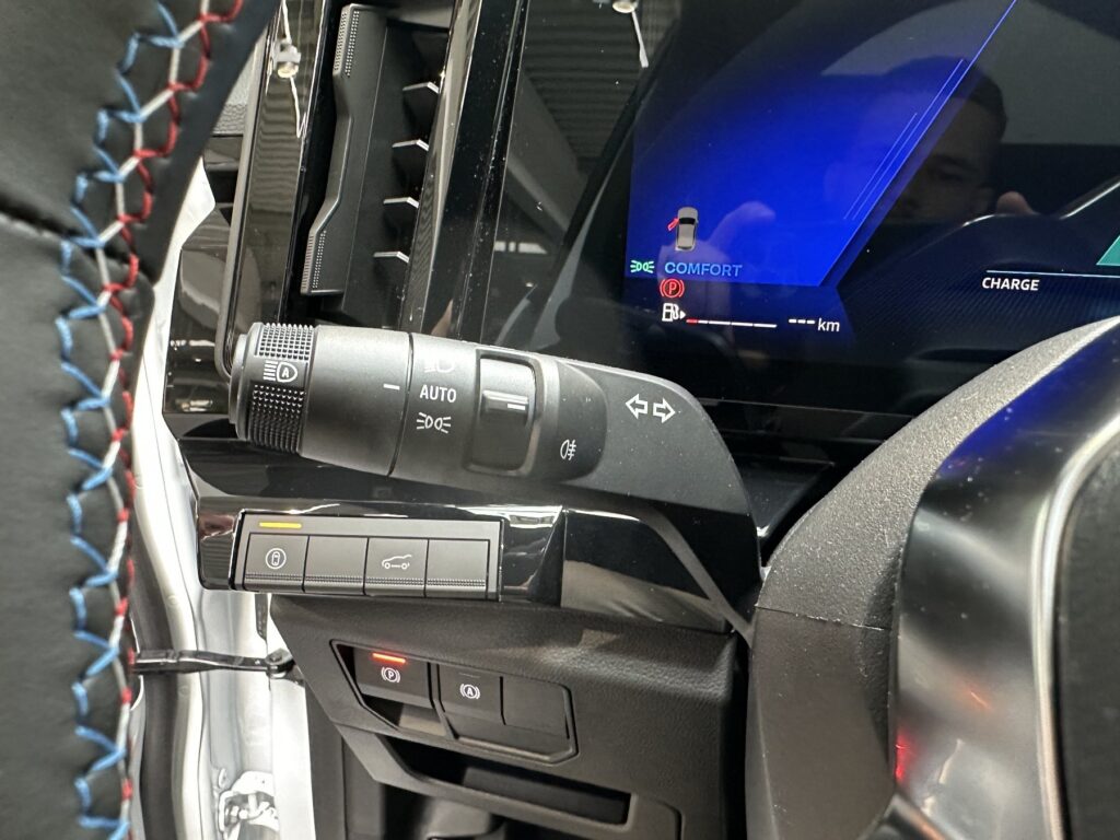 Renault Rafale Exposé-Bild 39