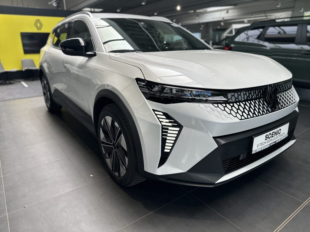Renault Scenic E-TECH Exposé-Bild 6
