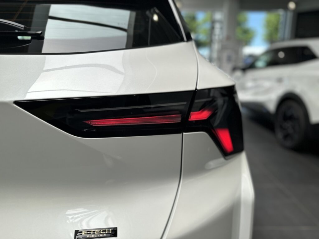 Renault Scenic E-TECH Exposé-Bild 23