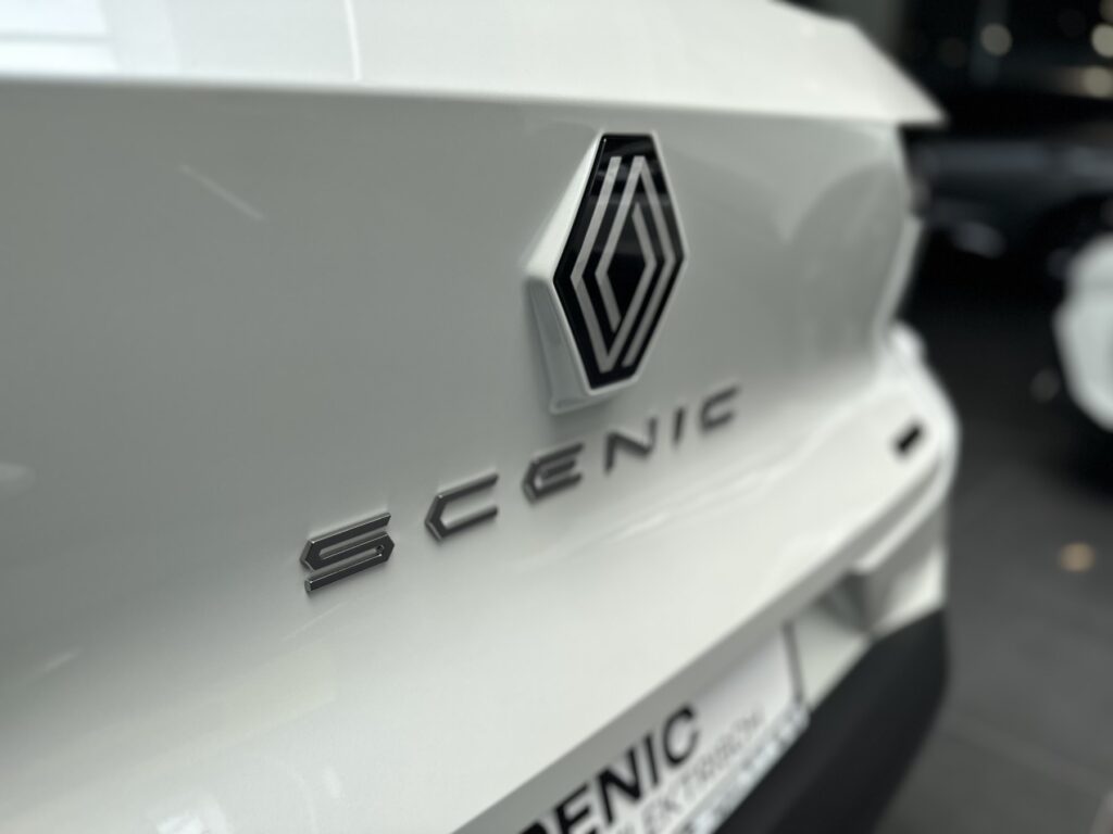 Renault Scenic E-TECH Exposé-Bild 25