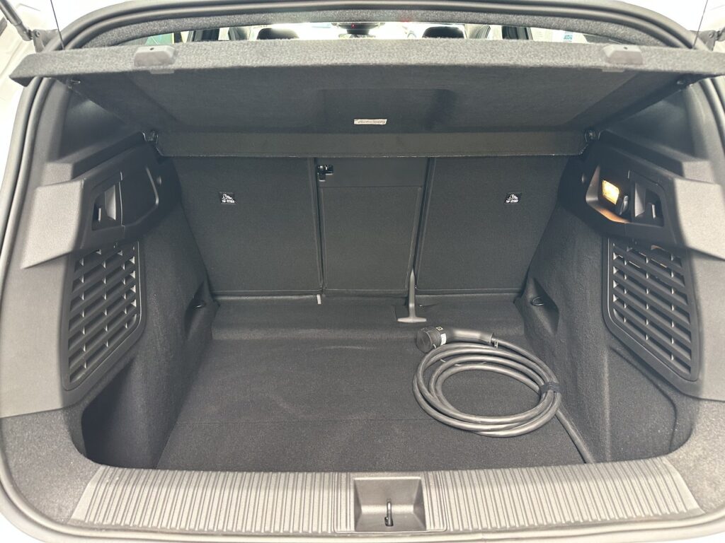 Renault Scenic E-TECH Exposé-Bild 27