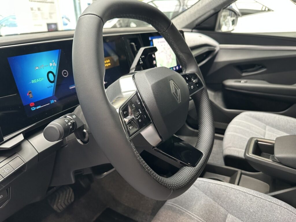Renault Scenic E-TECH Exposé-Bild 37