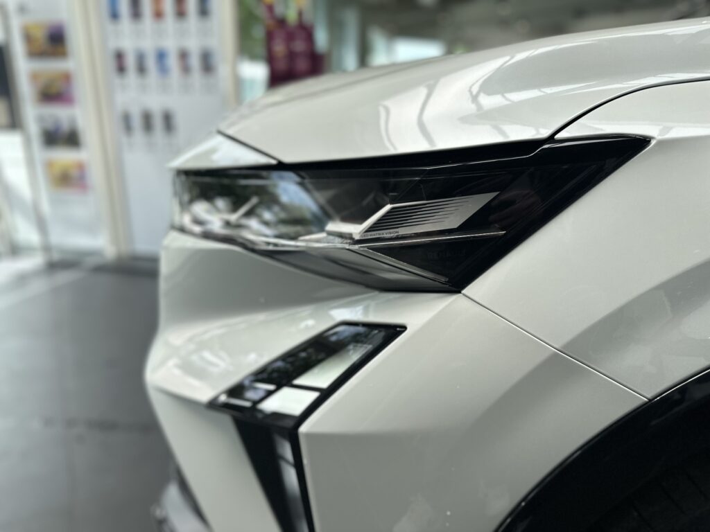 Renault Rafale Exposé-Bild 4