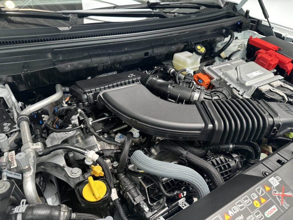 Renault Rafale Exposé-Bild 7