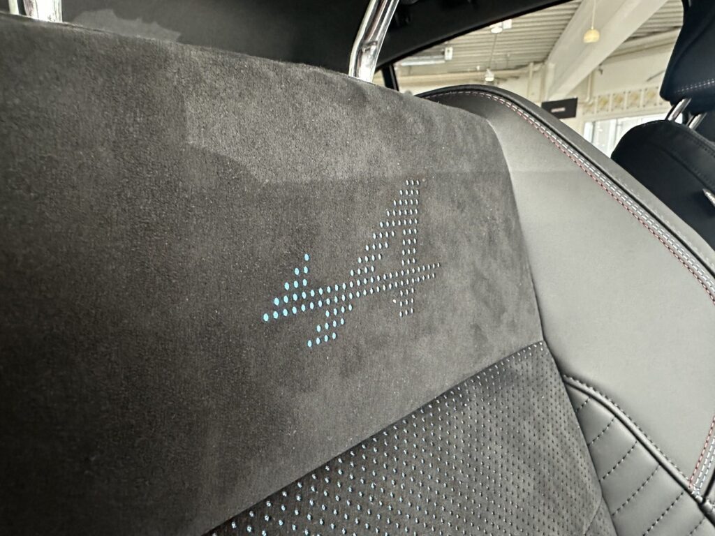 Renault Rafale Exposé-Bild 16