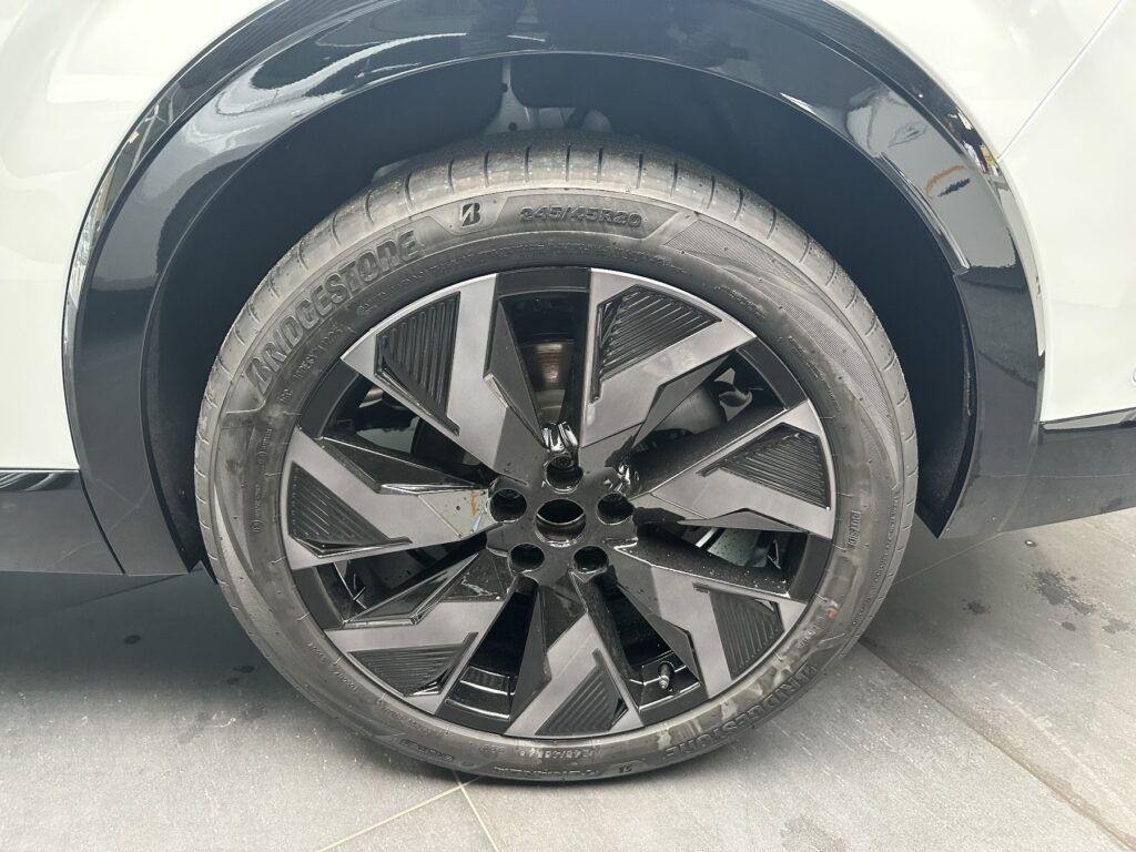 Renault Rafale Exposé-Bild 34