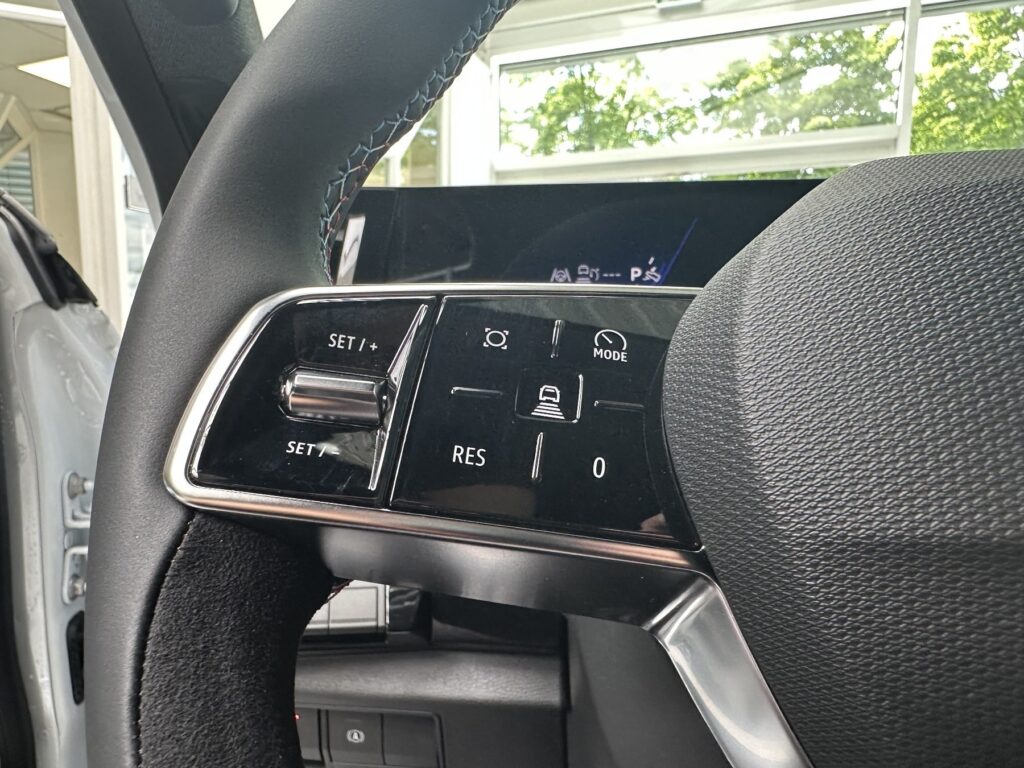 Renault Rafale Exposé-Bild 41