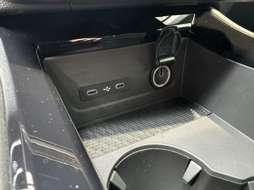 Renault Rafale Exposé-Bild 50