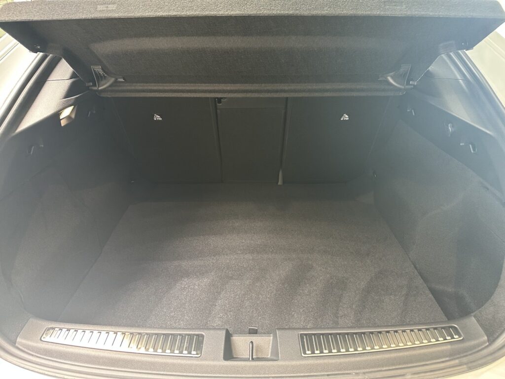 Renault Rafale Exposé-Bild 29