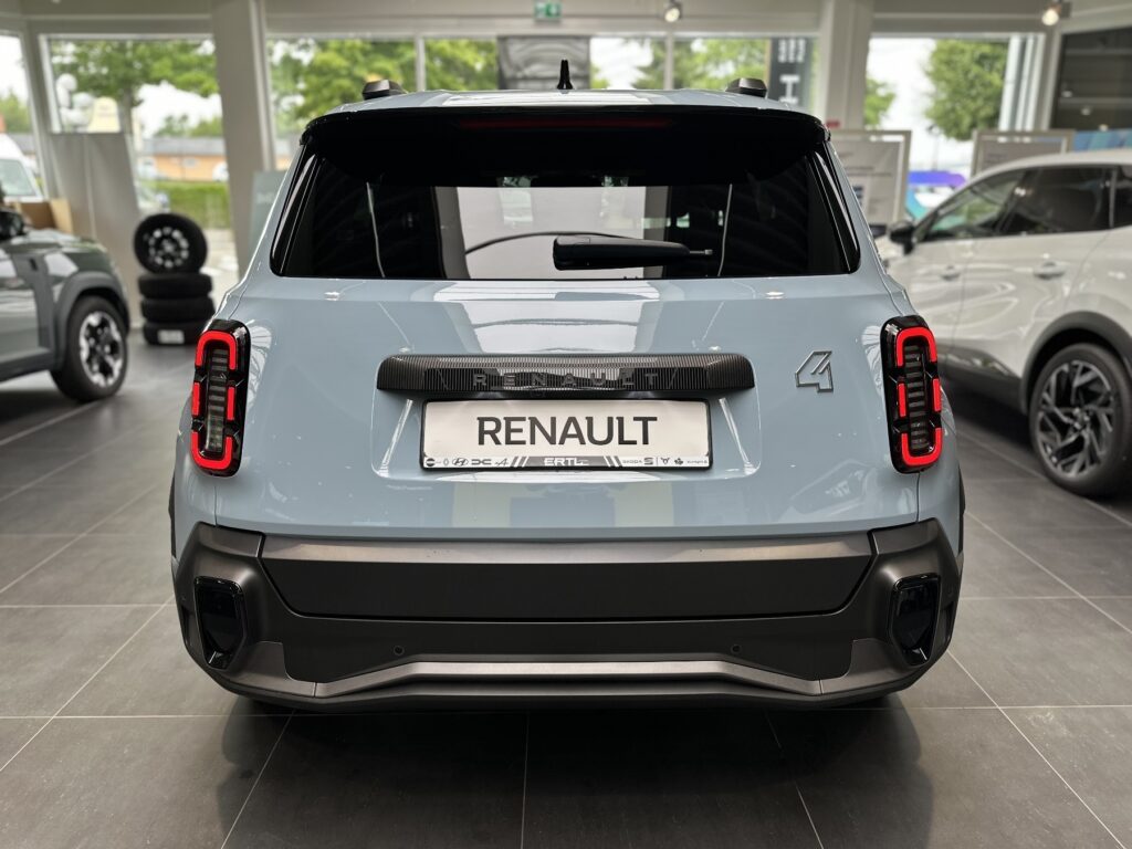 Renault R 4 Exposé-Bild 18