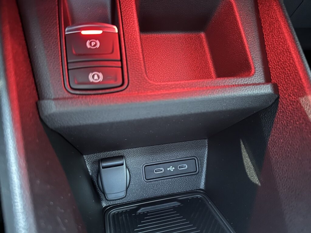 Renault R 4 Exposé-Bild 44