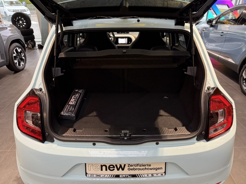 Renault Twingo Exposé-Bild 16