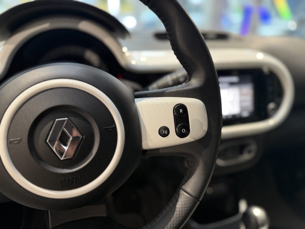 Renault Twingo Exposé-Bild 23