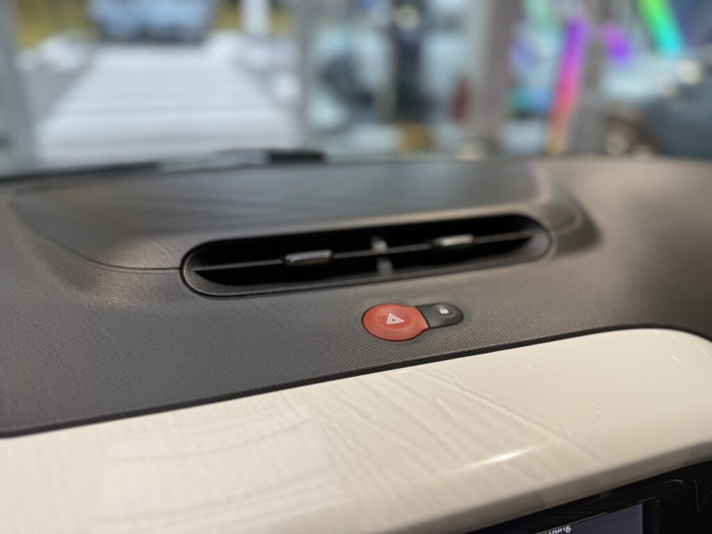 Renault Twingo Exposé-Bild 28