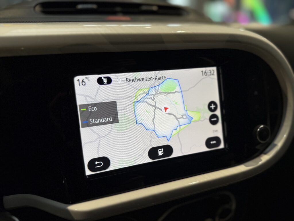 Renault Twingo Exposé-Bild 35