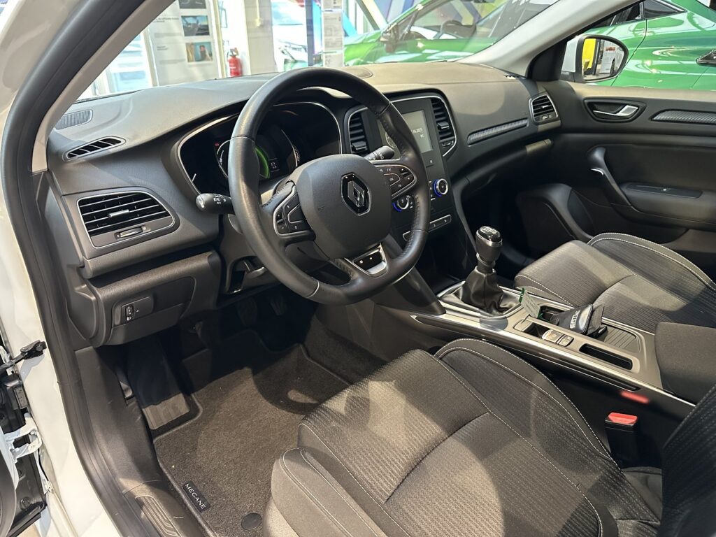 Renault Megane Exposé-Bild 29