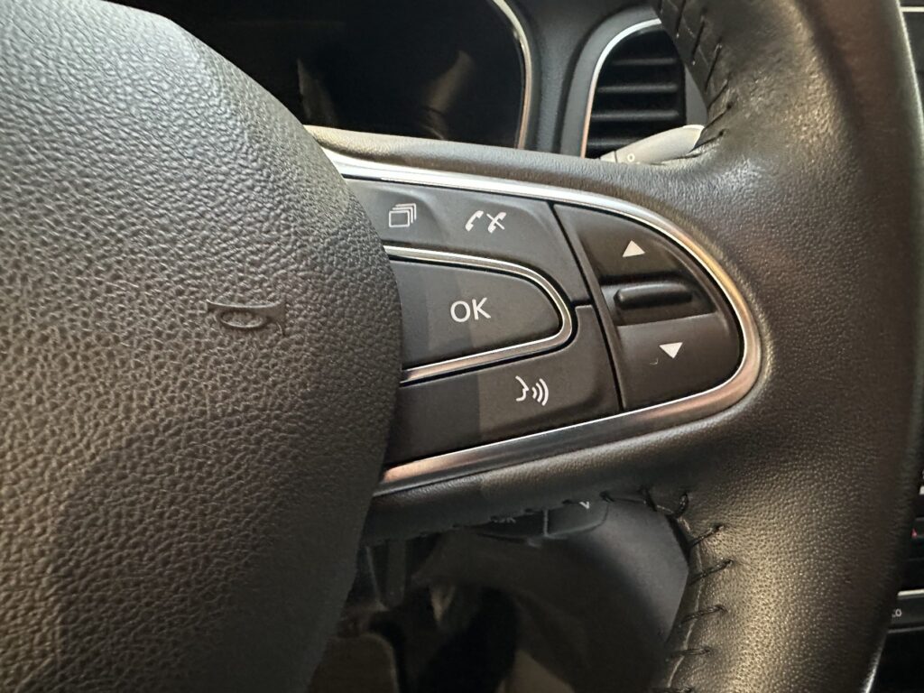 Renault Megane Exposé-Bild 33