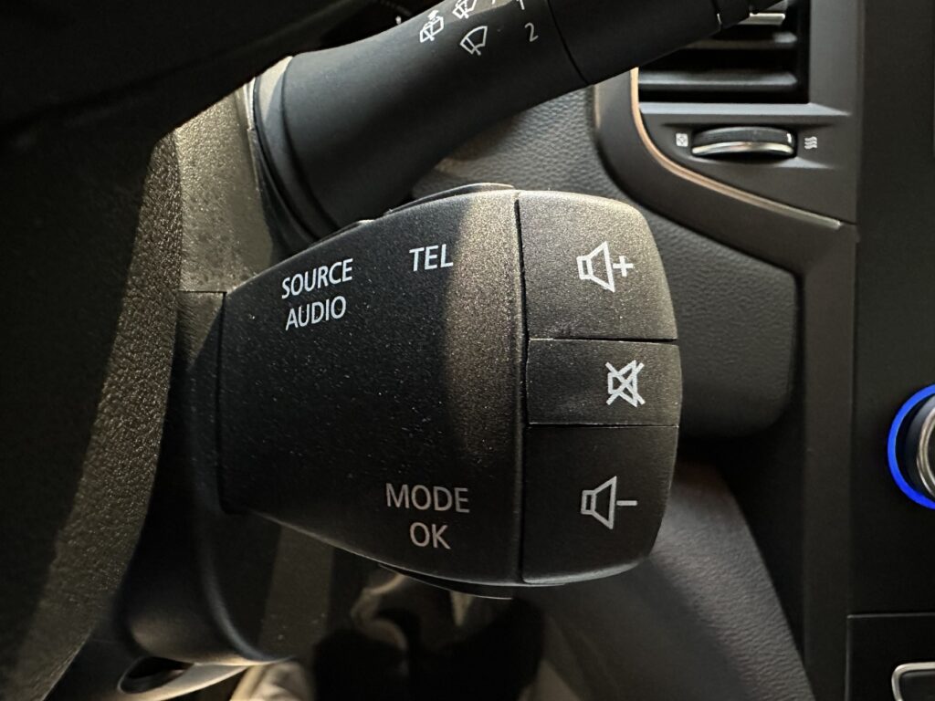 Renault Megane Exposé-Bild 35