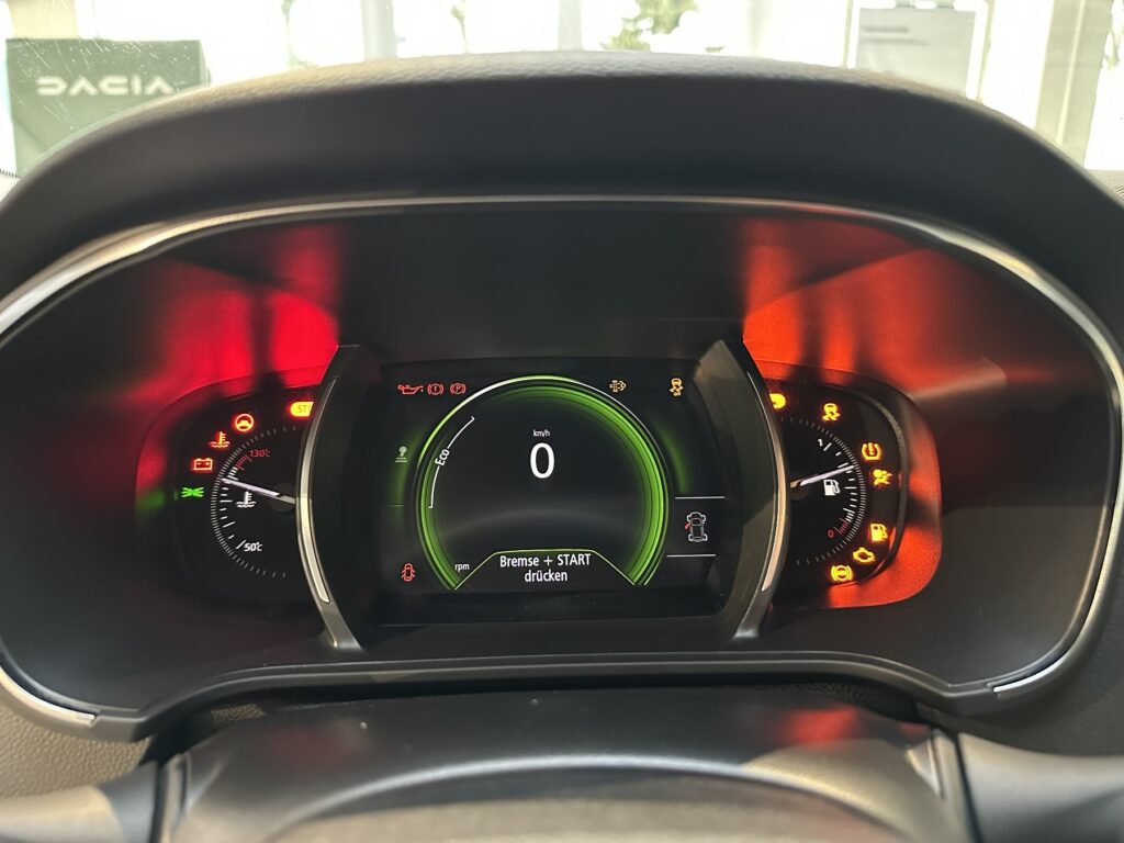 Renault Megane Exposé-Bild 36