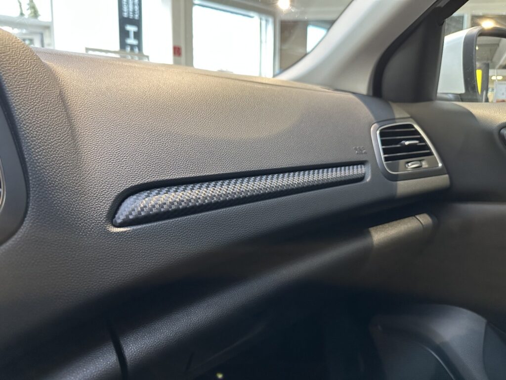 Renault Megane Exposé-Bild 47