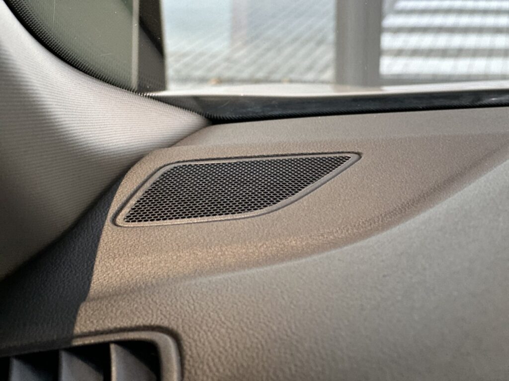 Renault Megane Exposé-Bild 48