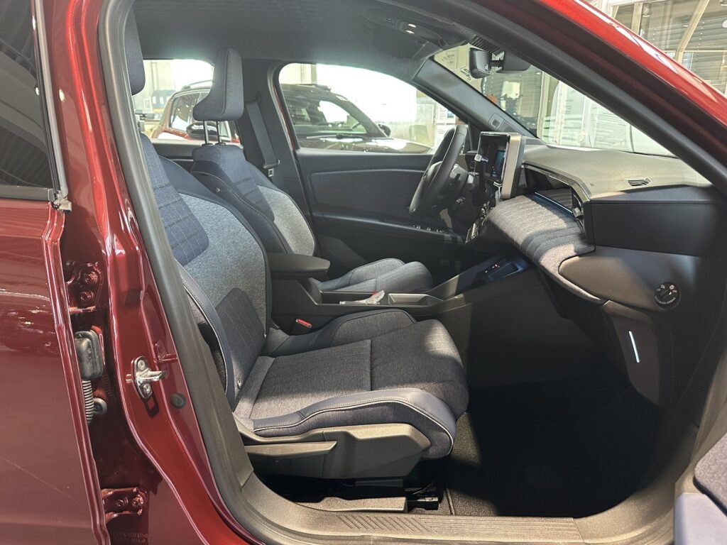 Renault R 4 Exposé-Bild 19